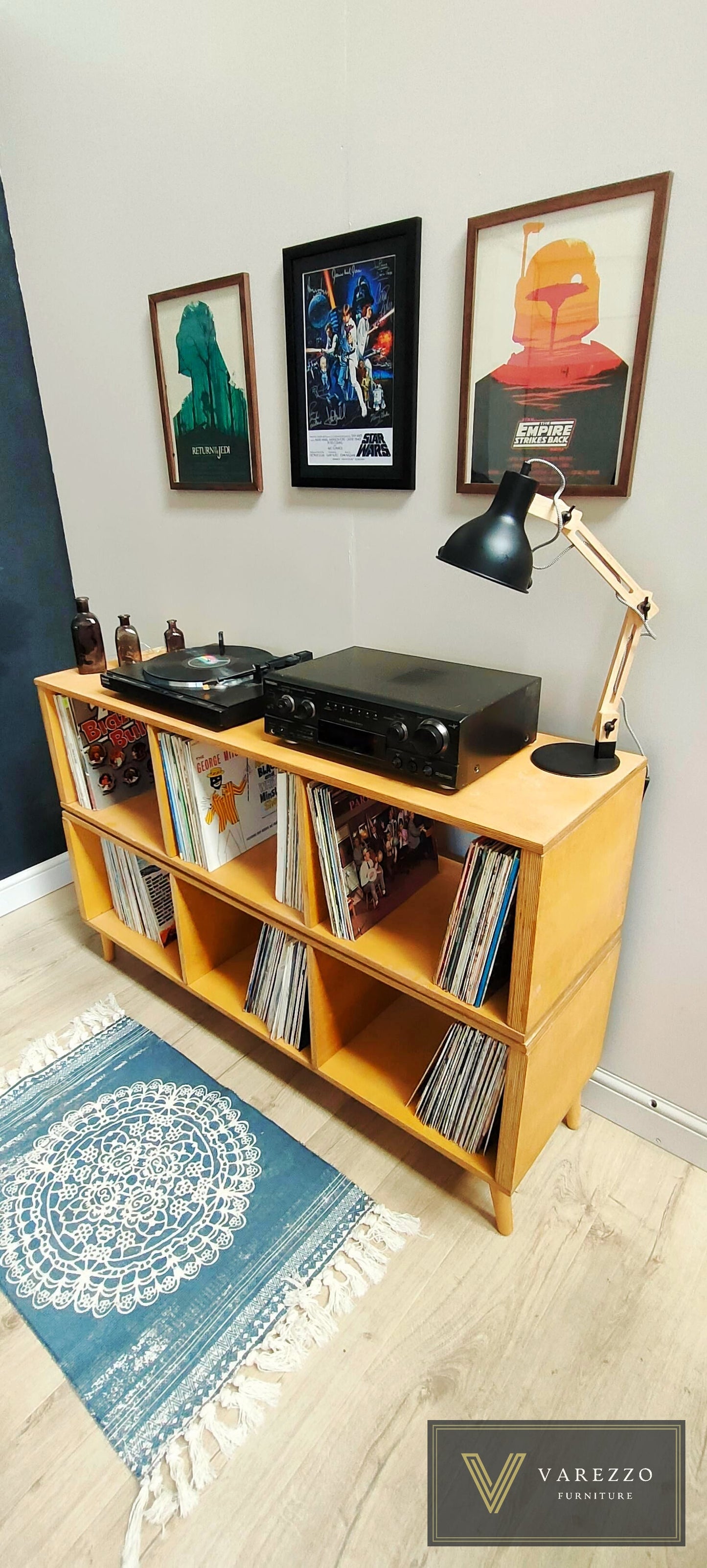 Varezzo Torino | Wooden legs | Record Player Stand | Vinyl Record Storage | Turntable Stand