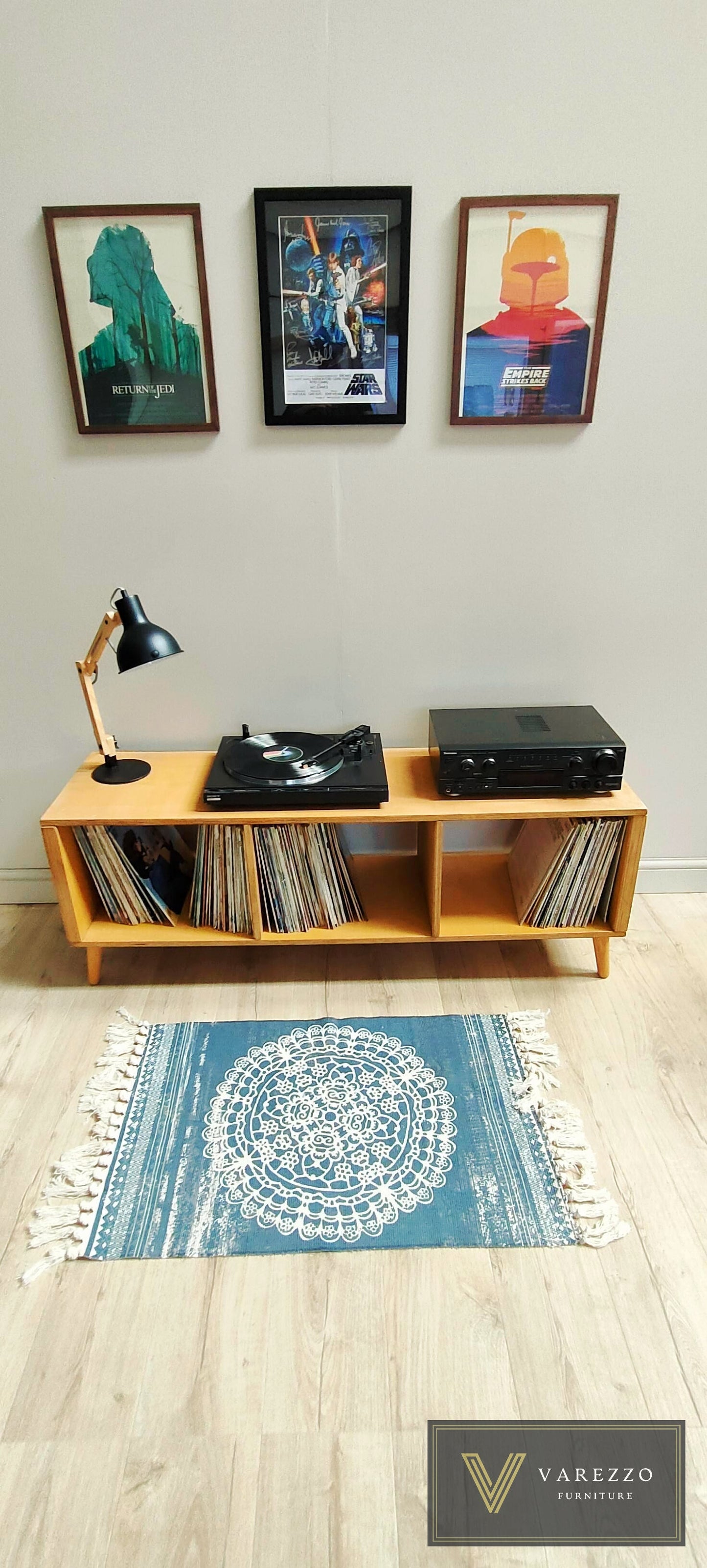 Varezzo Bergamo | Wooden legs | Record Player Stand | Vinyl Record Storage | Turntable Stand
