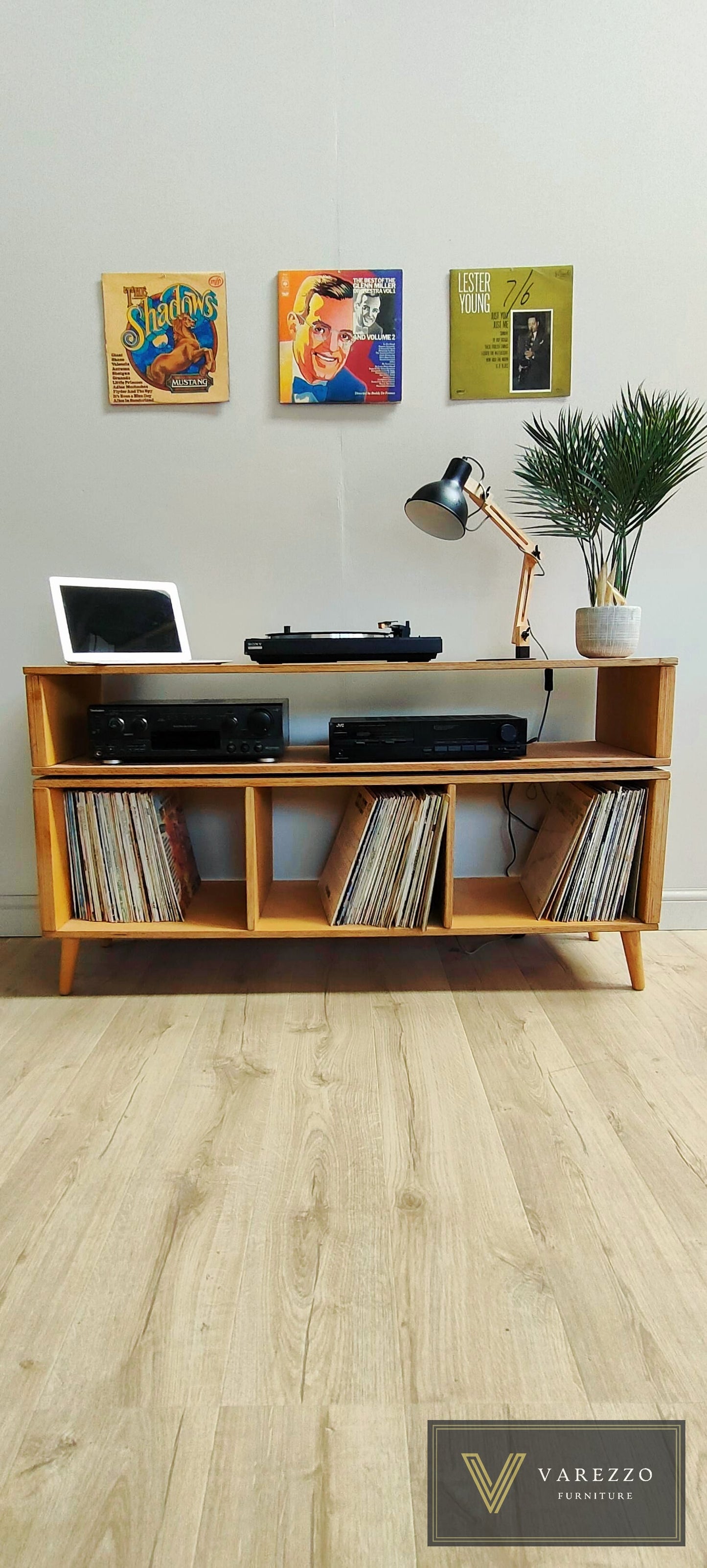 Varezzo Roma | Wooden legs| Record Player Stand | Vinyl Record Storage | Turntable Stand