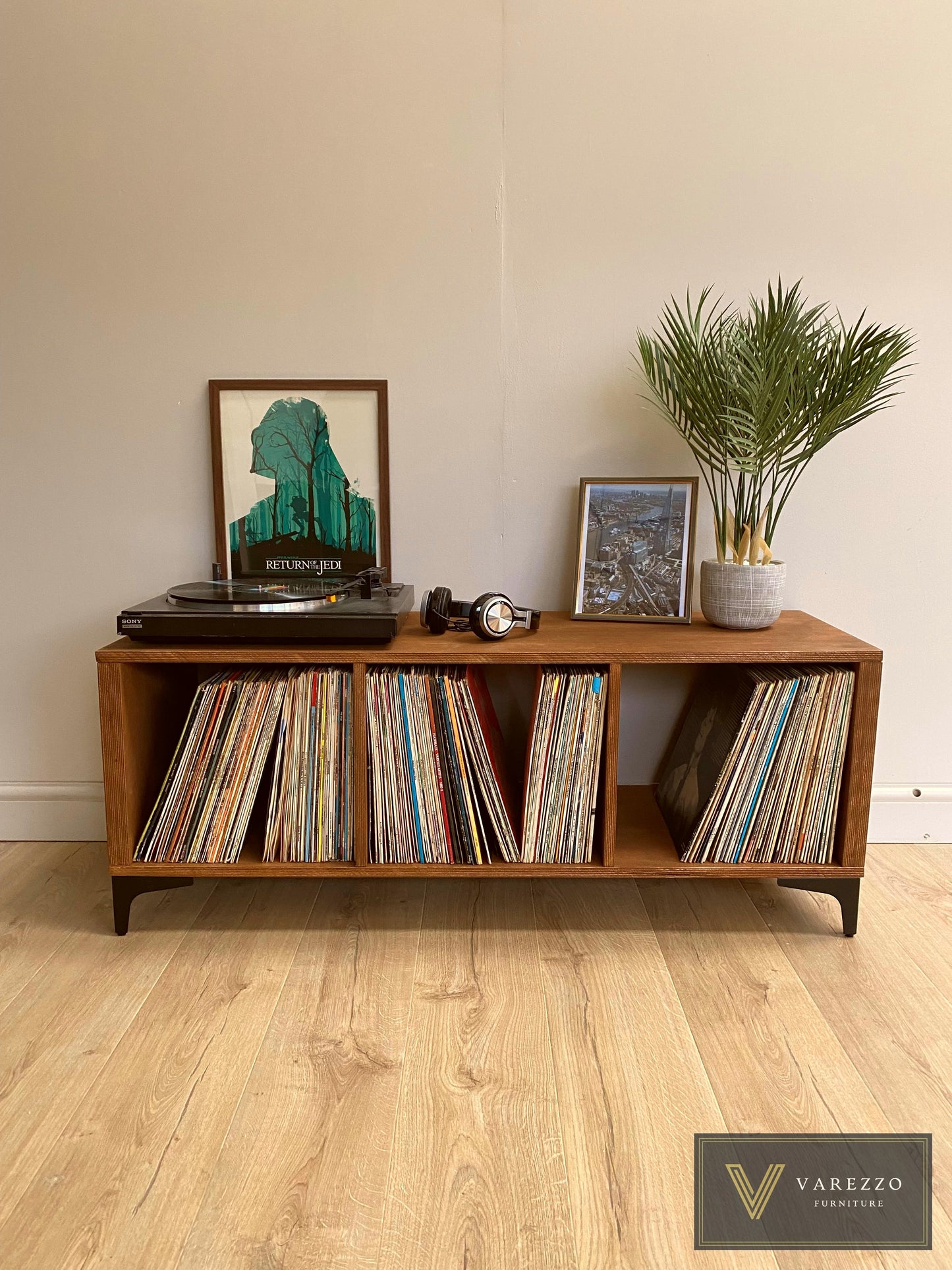 Varezzo Bergamo | Record Player Stand | Vinyl Record Storage | Turntable Stand