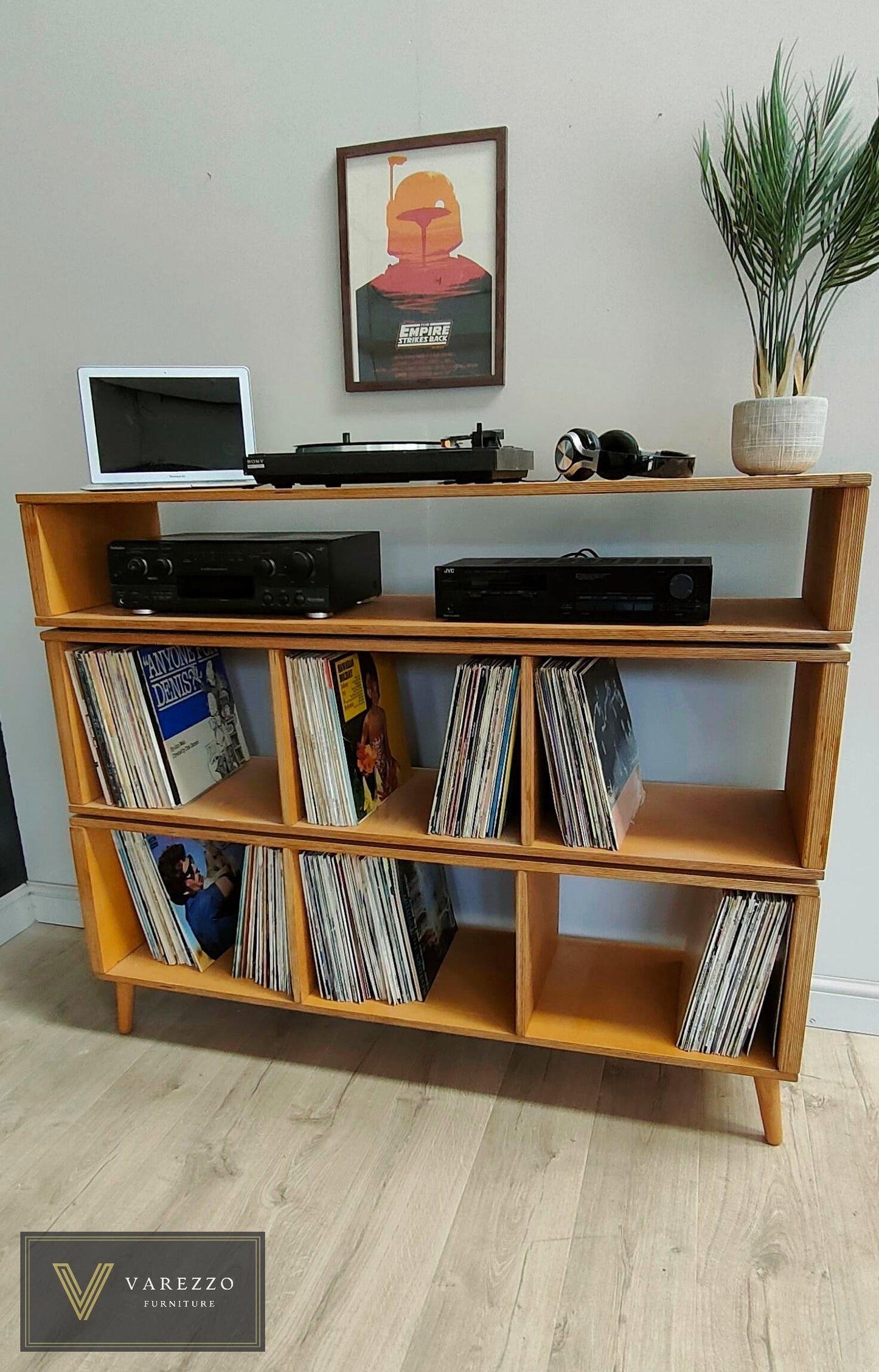 Varezzo Venezia | Wooden legs | Record Player Stand | Vinyl Record Storage | Turntable Stand