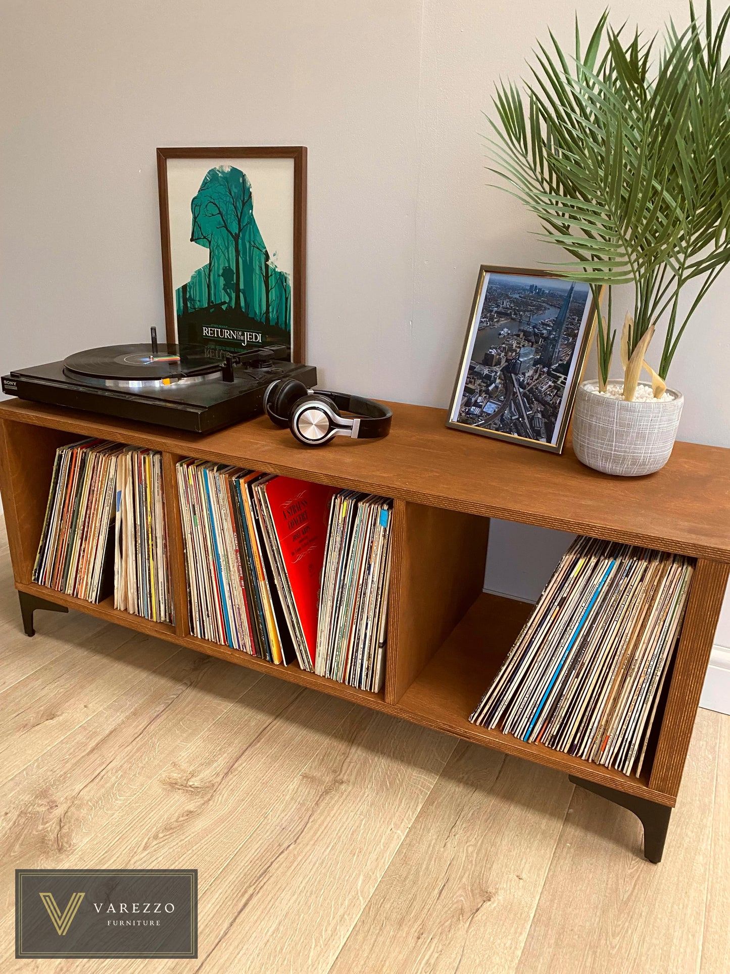 Varezzo Bergamo | Record Player Stand | Vinyl Record Storage | Turntable Stand