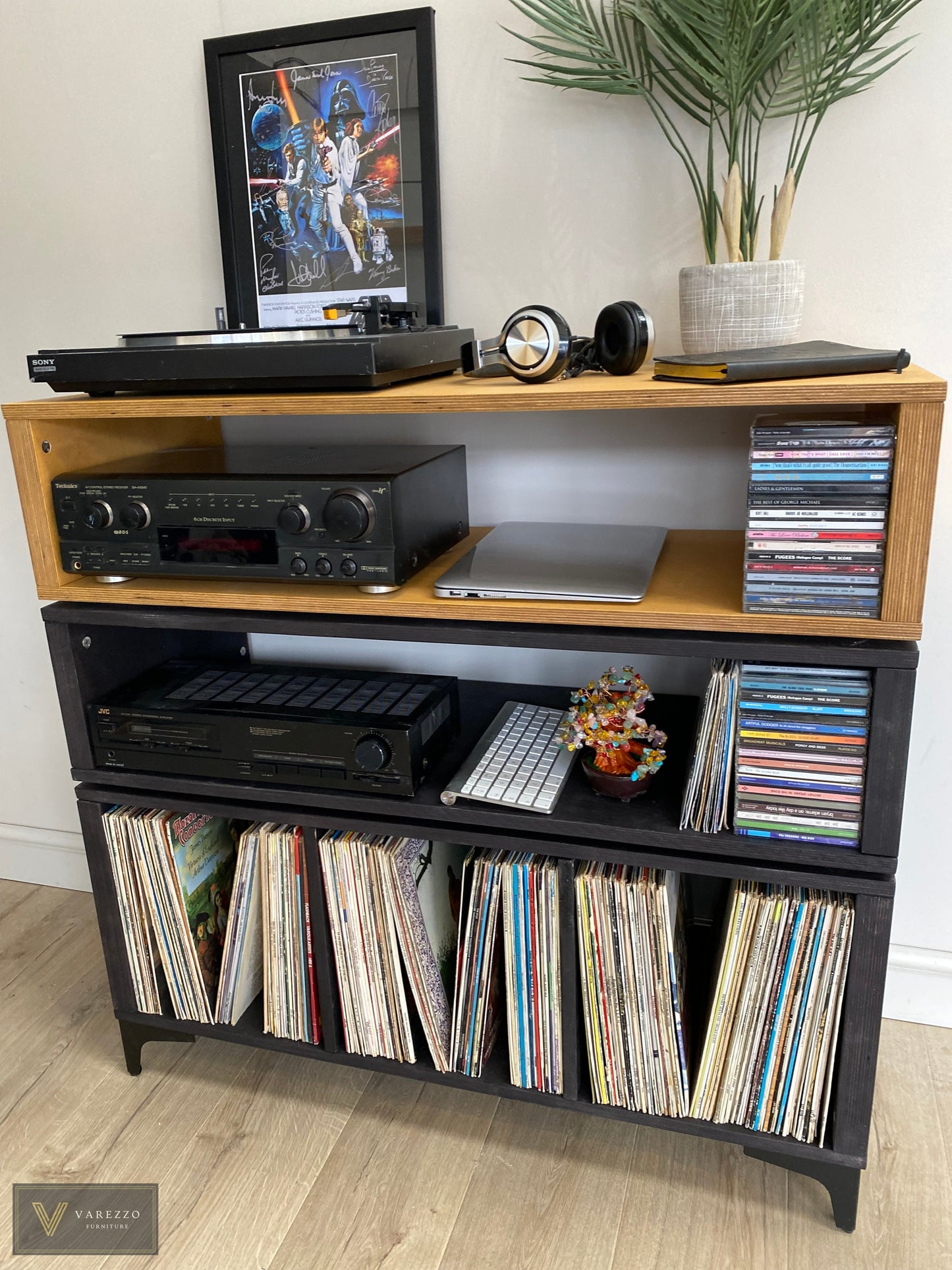 Varezzo Parma | Record Player Stand | Vinyl Record Storage | Turntable Stand