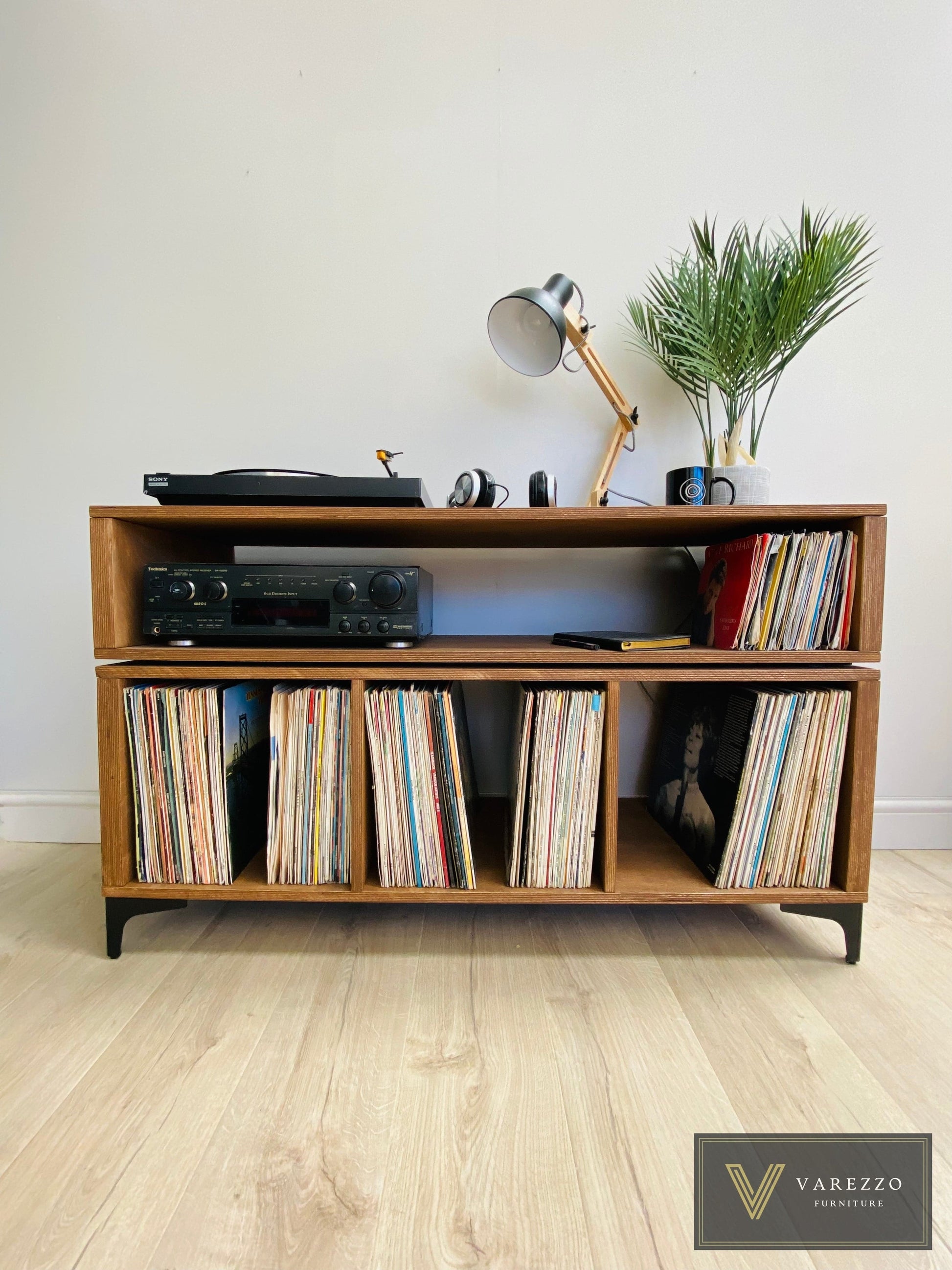 Small Record Player Table | Vinyl Record Storage | Turntable Stand |  Varezzo Bergamo | 120cm Pine
